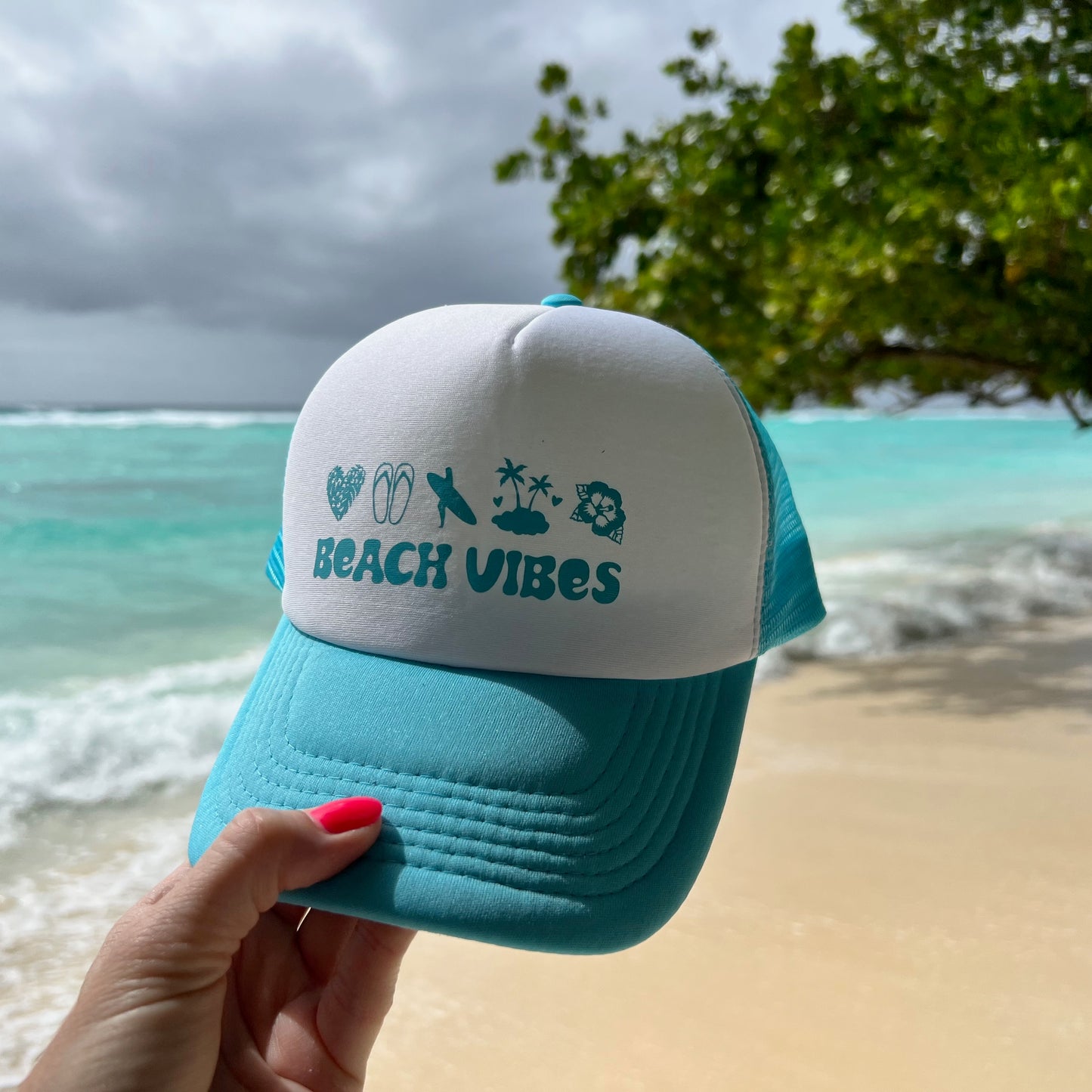 Snapback Trucker Cap "Beach Vibes" in Türkis