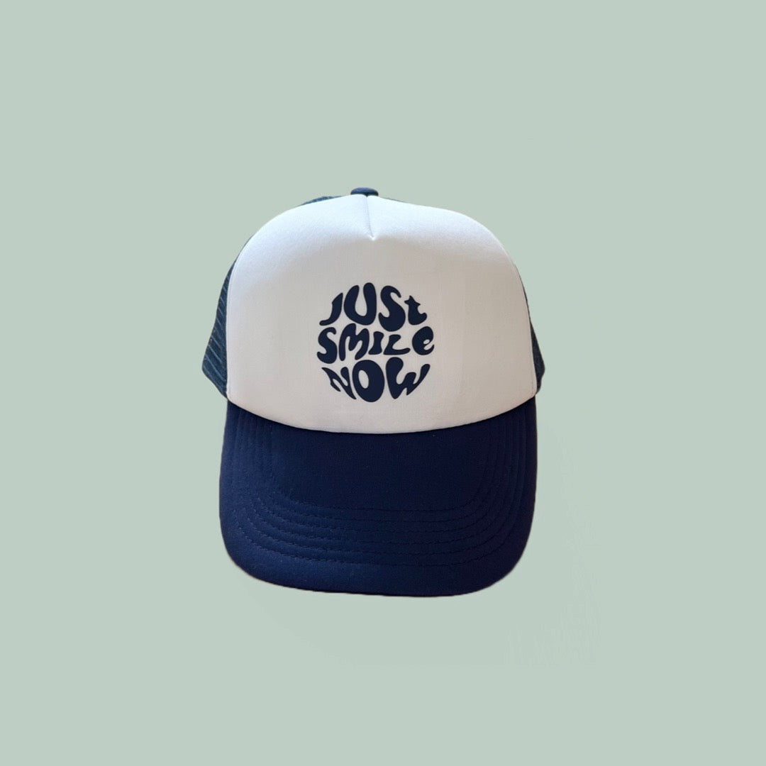 Statement Trucker Cap "just smile now" blue line frontal